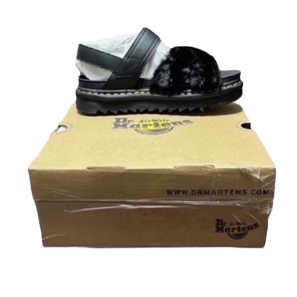 Dr. Martens Black Voss II Fluffy Sandals Size 10 - Picture 6 of 7